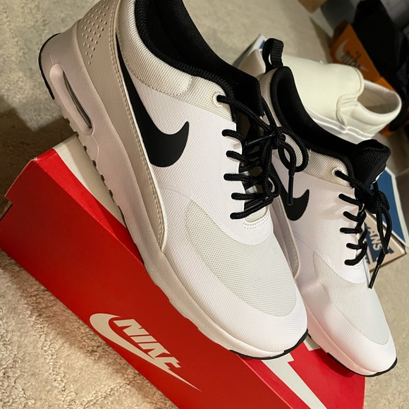 Nike air max theas - Picture 4 of 4